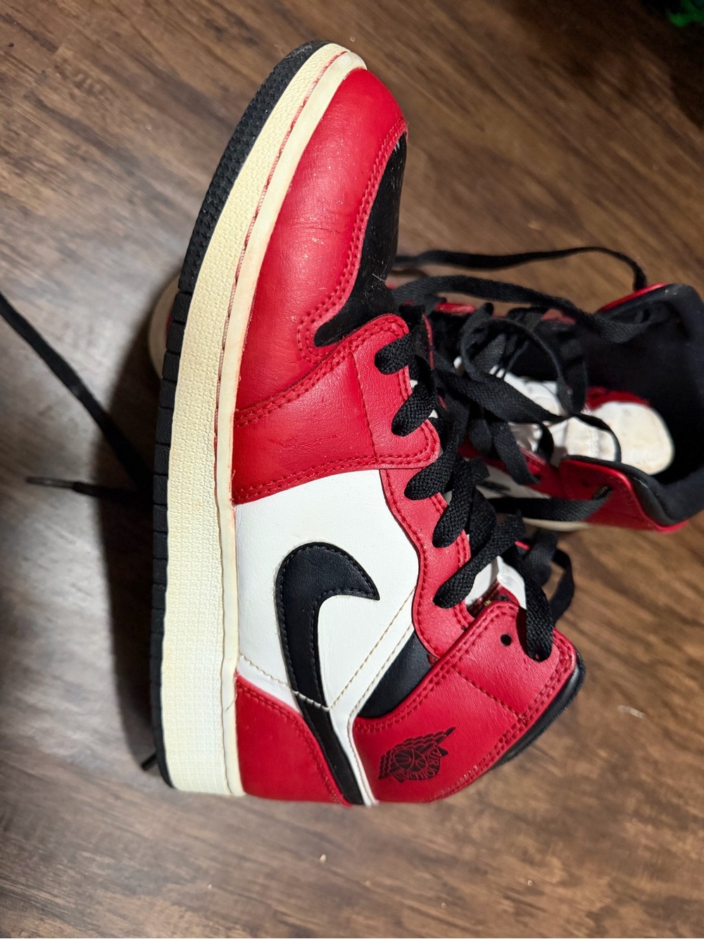 Nike Red Black White High-Top Basketball Sneakers